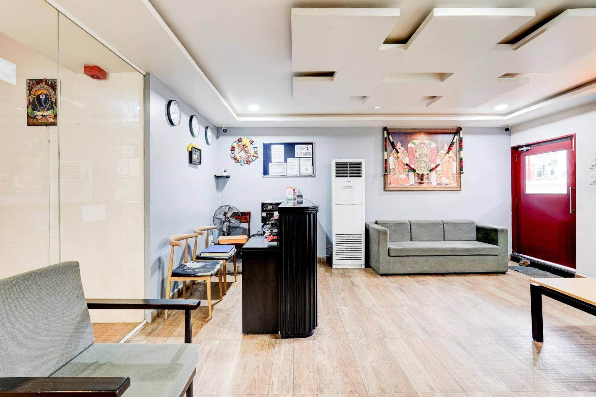 Super Townhouse Tirupati Otel Dış mekan fotoğraf