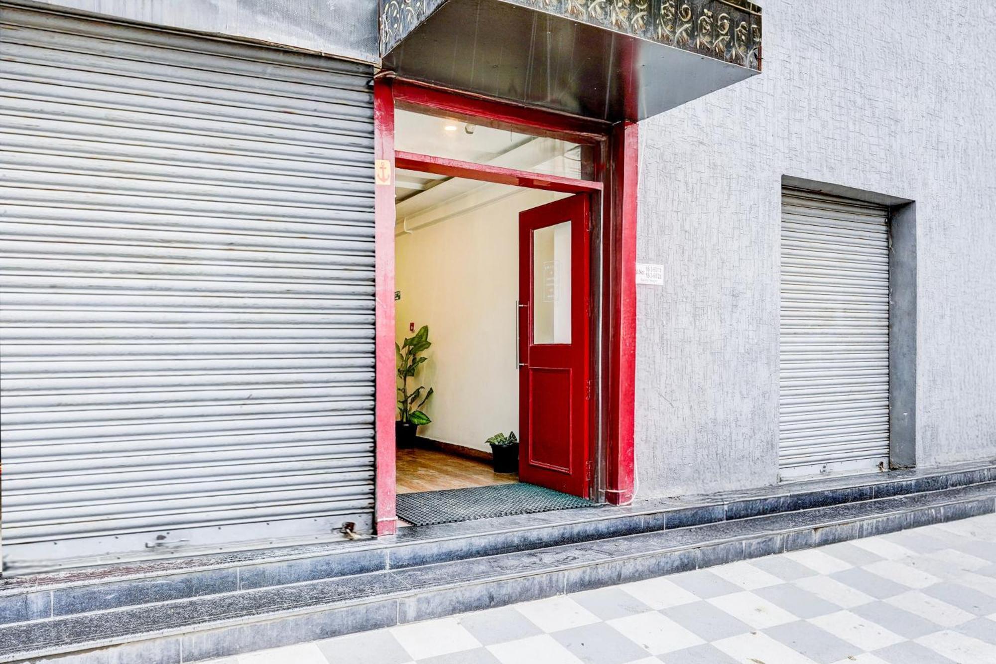 Super Townhouse Tirupati Otel Dış mekan fotoğraf