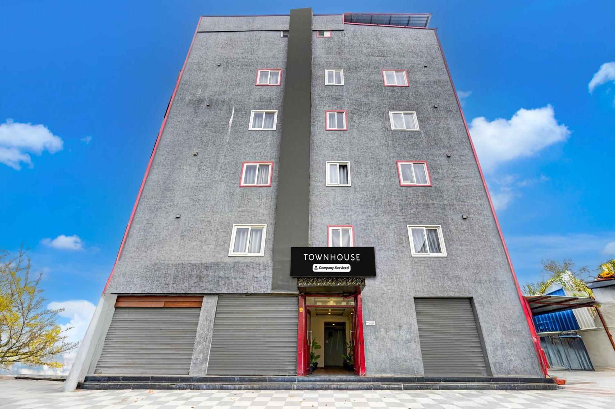 Super Townhouse Tirupati Otel Dış mekan fotoğraf